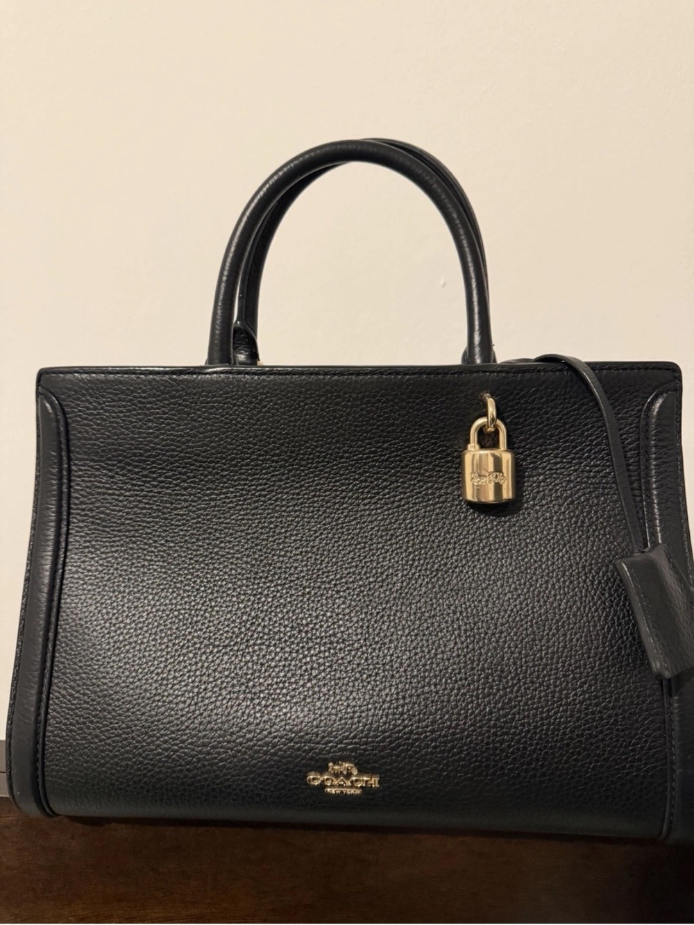Coach Borough Bag Black Gold Logo Pre-Owned Excellent Conditions - Picture 2 of 5